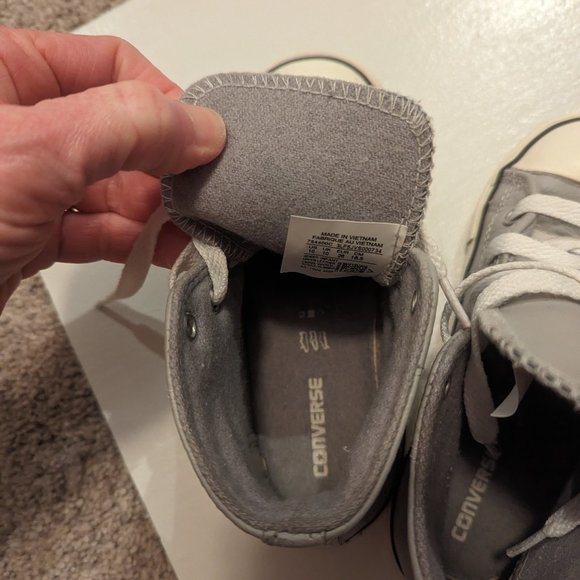 Converse Leather High-Tops, Toddler Size 10, Gray - Picture 5 of 14